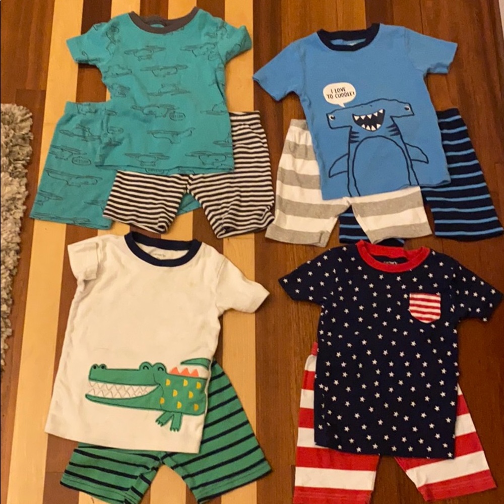 Carter’s pajamas lot 4t